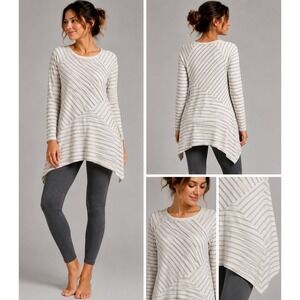 Calvin Klein Performance Tunic Womens Small Grey White Striped Sharkbite Hem